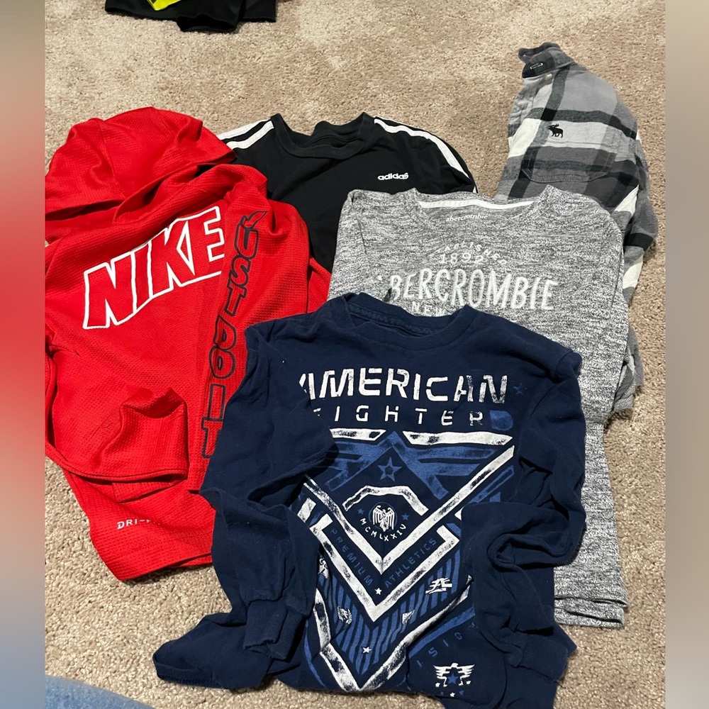 Long sleeve lot